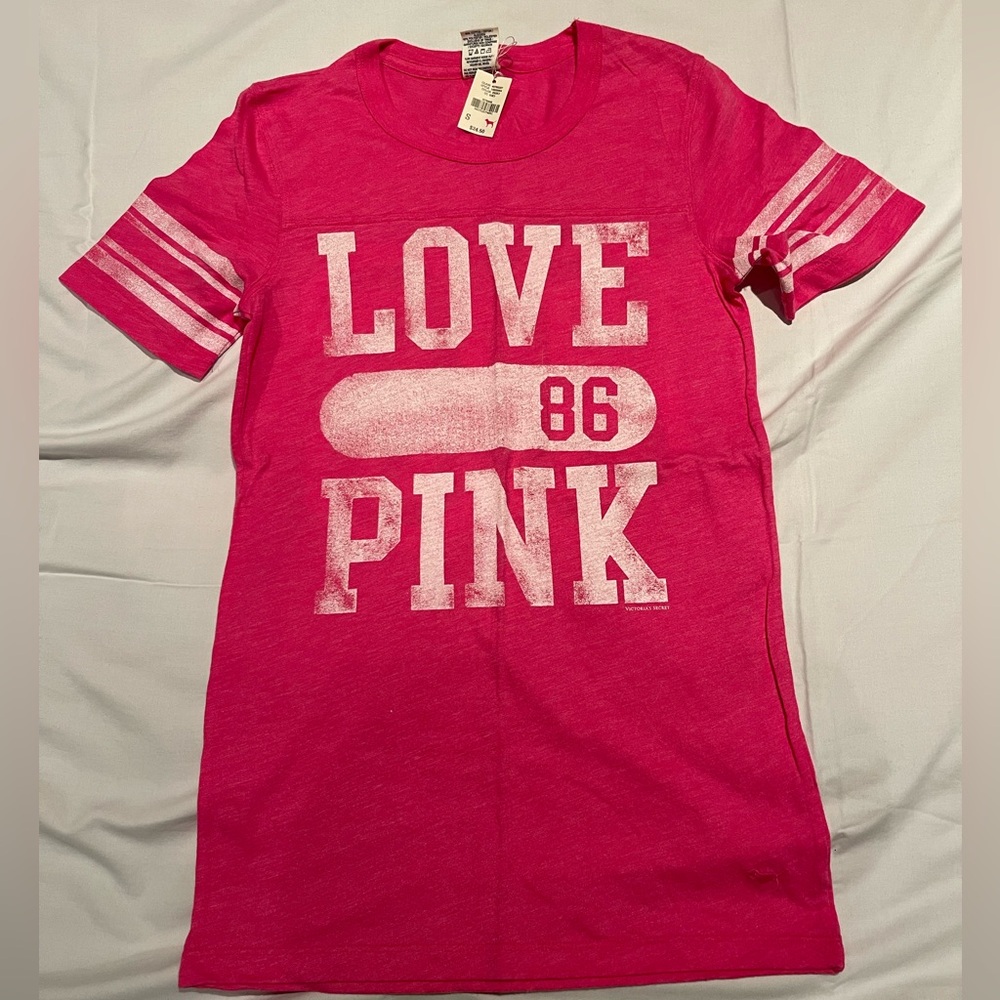 Pink Shirt 
Pink
Size Small
BNWT